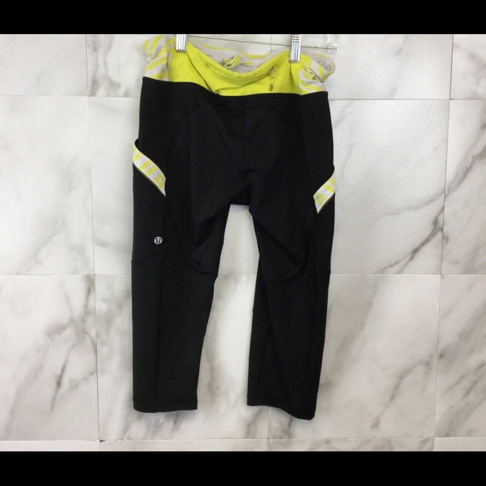 Lululemon cropped pants